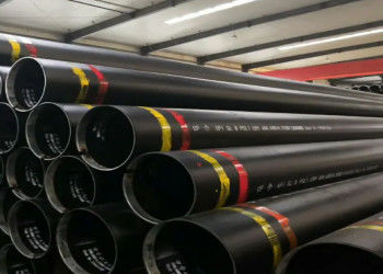 ASTM A53 Schwarz lackiert Längsschweißgeschweißtes Stahlrohr 21.3mm-660mm OD