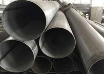 5.8m-12m Länge Schwarze Lackierung ERW Stahlrohr für Öl- und Gasindustrie Rohrleitung