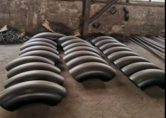 Rohrverbindungen aus Kohlenstoffstahl für eine nahtlose Größe von 1/2''-12' und 150lb Druck