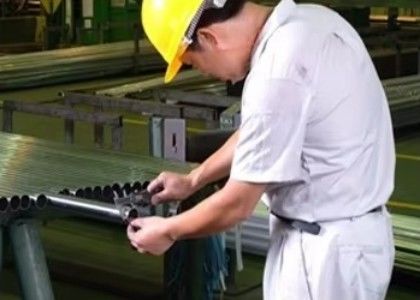 Struktur Stahlrohr Stahl hohle Abschnitte 6m Länge Solarstrukturkomponenten Zaunpfosten