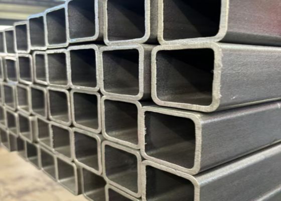 ASTM A500 Hohlräume aus Stahl quadratisch rechteckig rund ± 0,1 mm