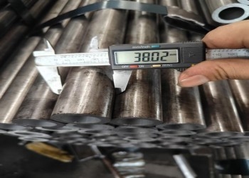 16Mn Wärmetauscher Stahlrohr 0,7-30MM Wandstärke Kundenspezifische Länge