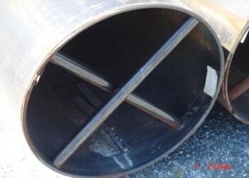 LSAW Stahlrohr mit einer Wandstärke von 5 mm bis 50 mm und einem Außendurchmesser von 355,6 mm bis 2320 mm mit 3PE-Beschichtung